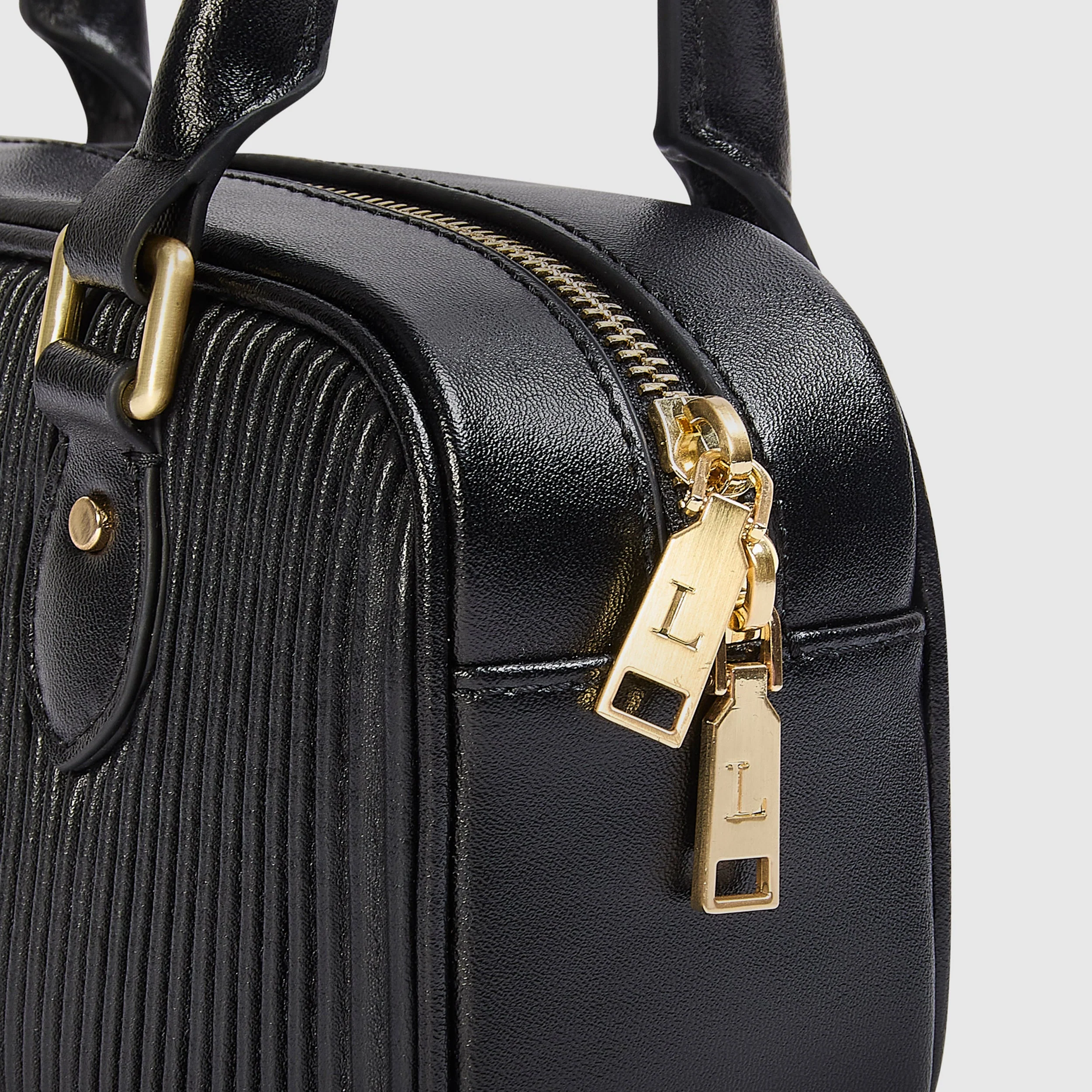 Annika Bowling Bag - Black - Image 4