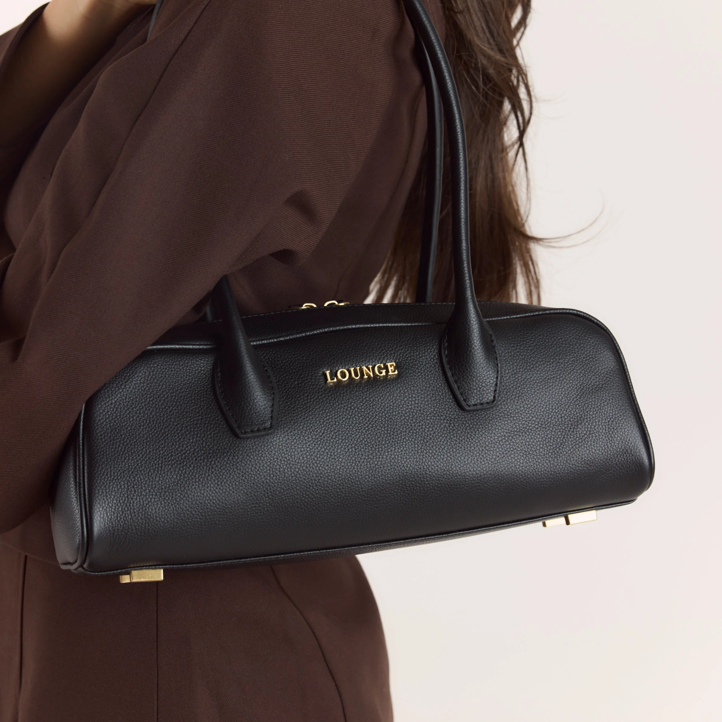 Averi Shoulder Bag - Black - Image 3