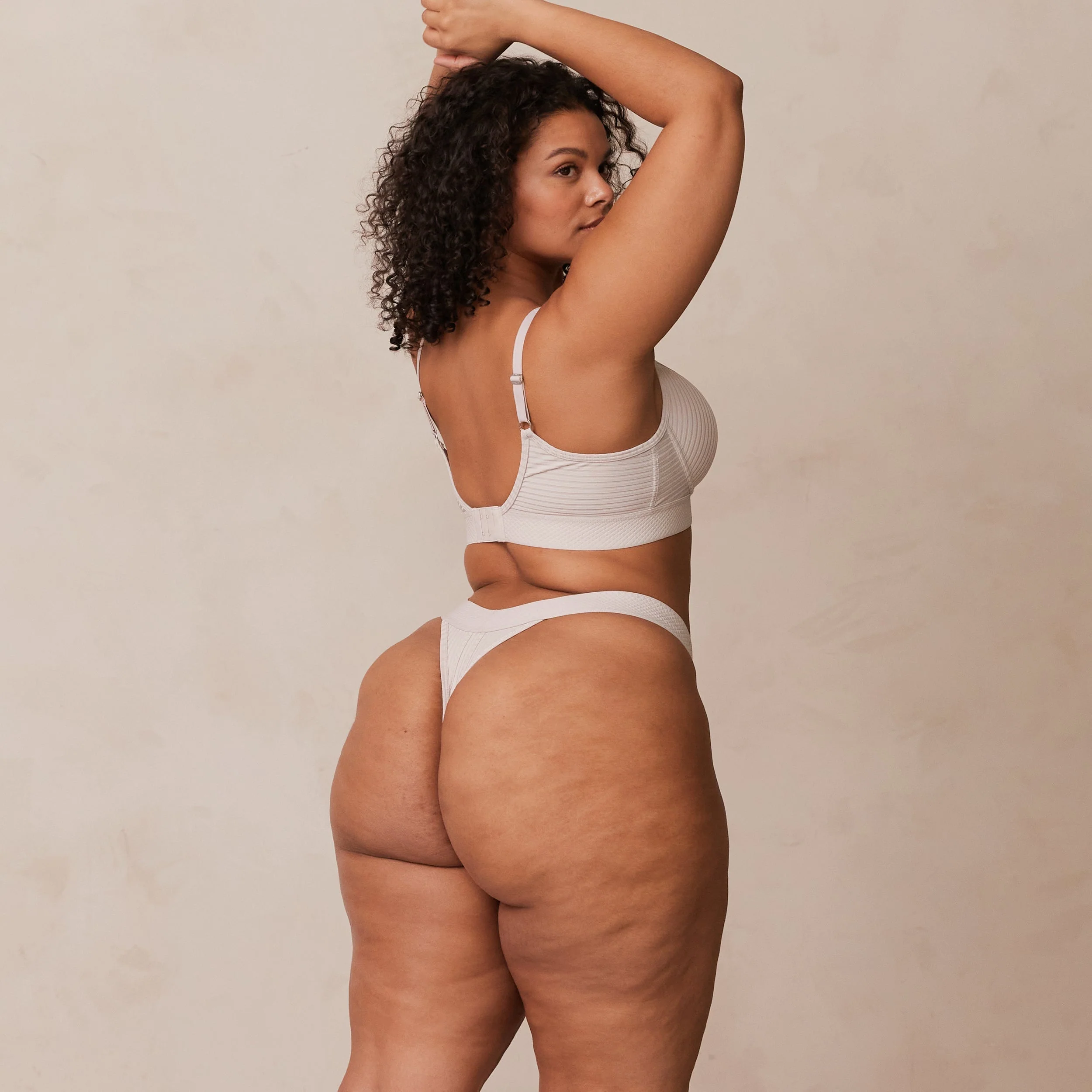Bare Bra  - Cream - Image 2