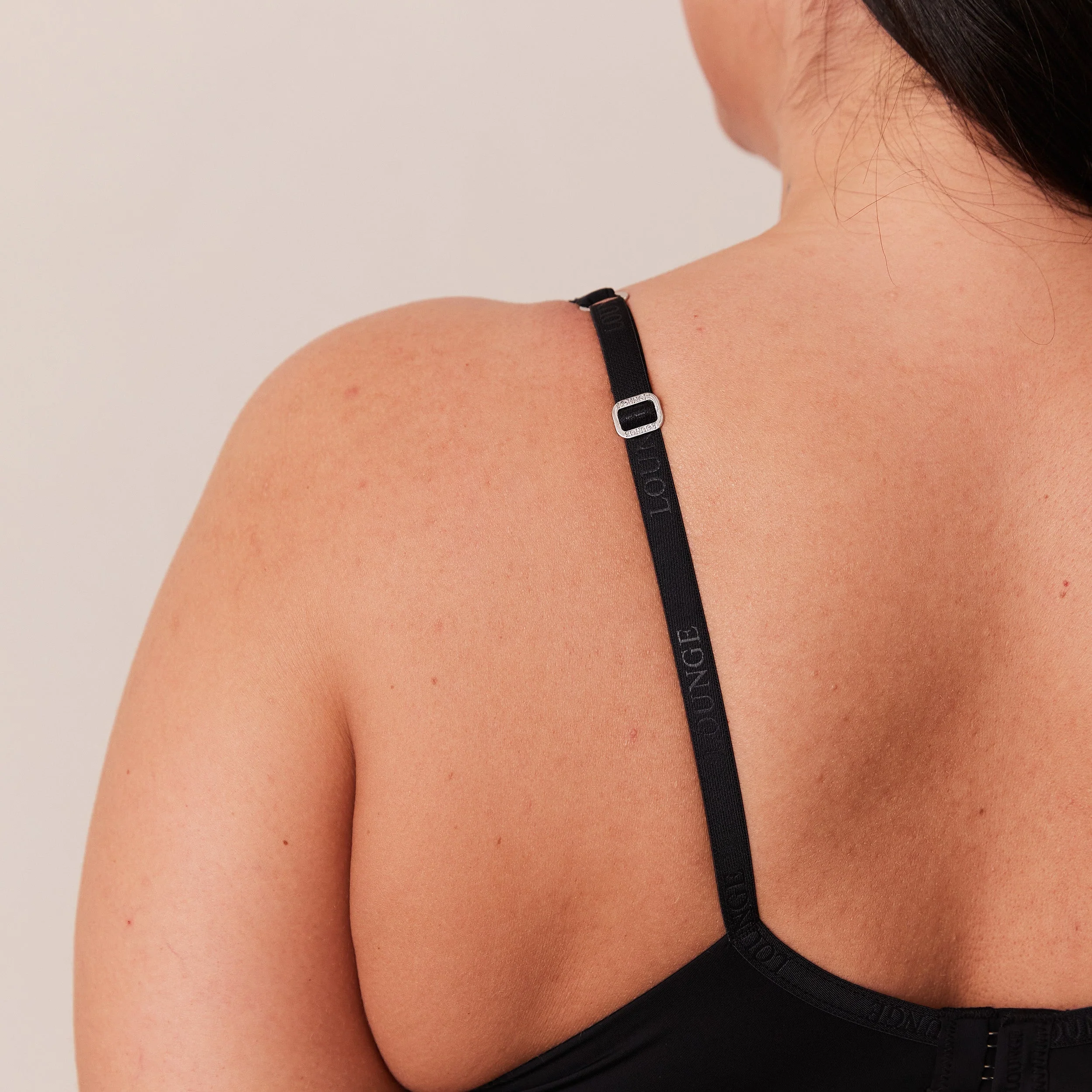 Classic Plunge T-shirt Bra  - Black - Image 12