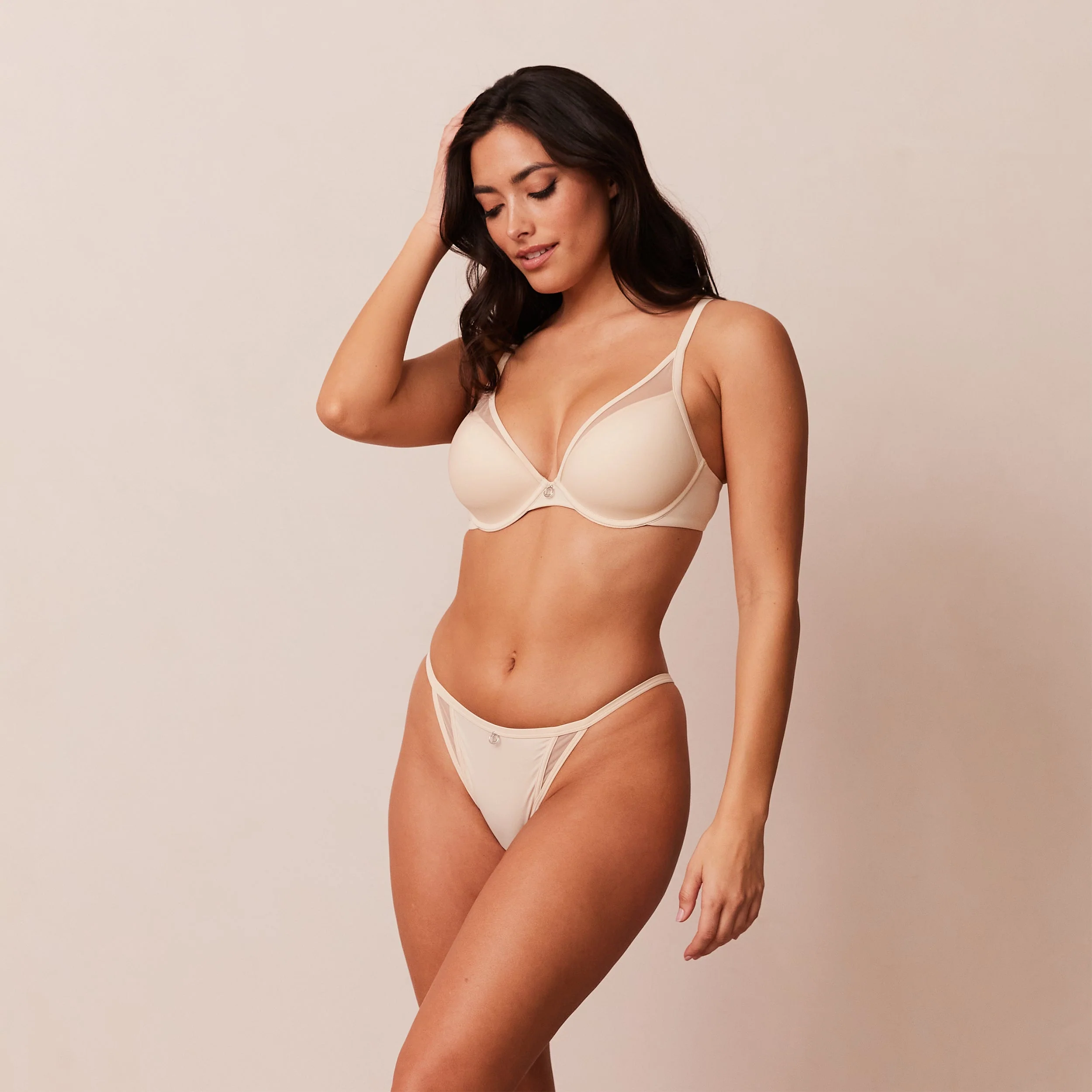 Classic Plunge T-shirt Bra  - Latte - Image 17