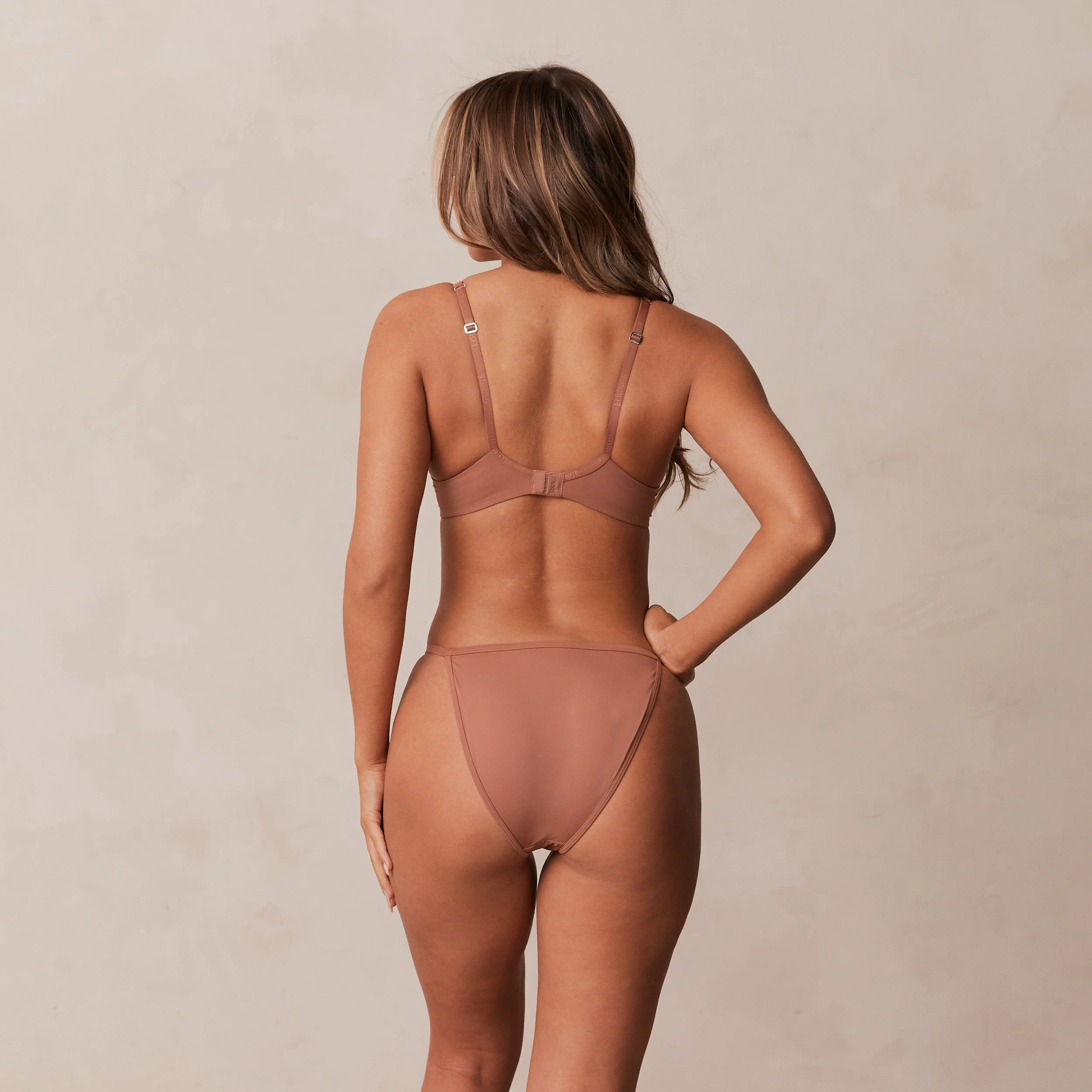 Classic Plunge T-shirt Bra  - Mocha - Image 13