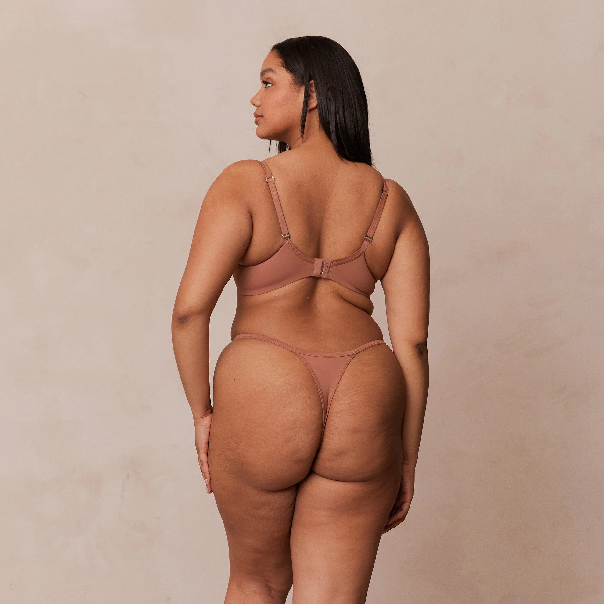 Classic Plunge T-shirt Bra  - Mocha - Image 7