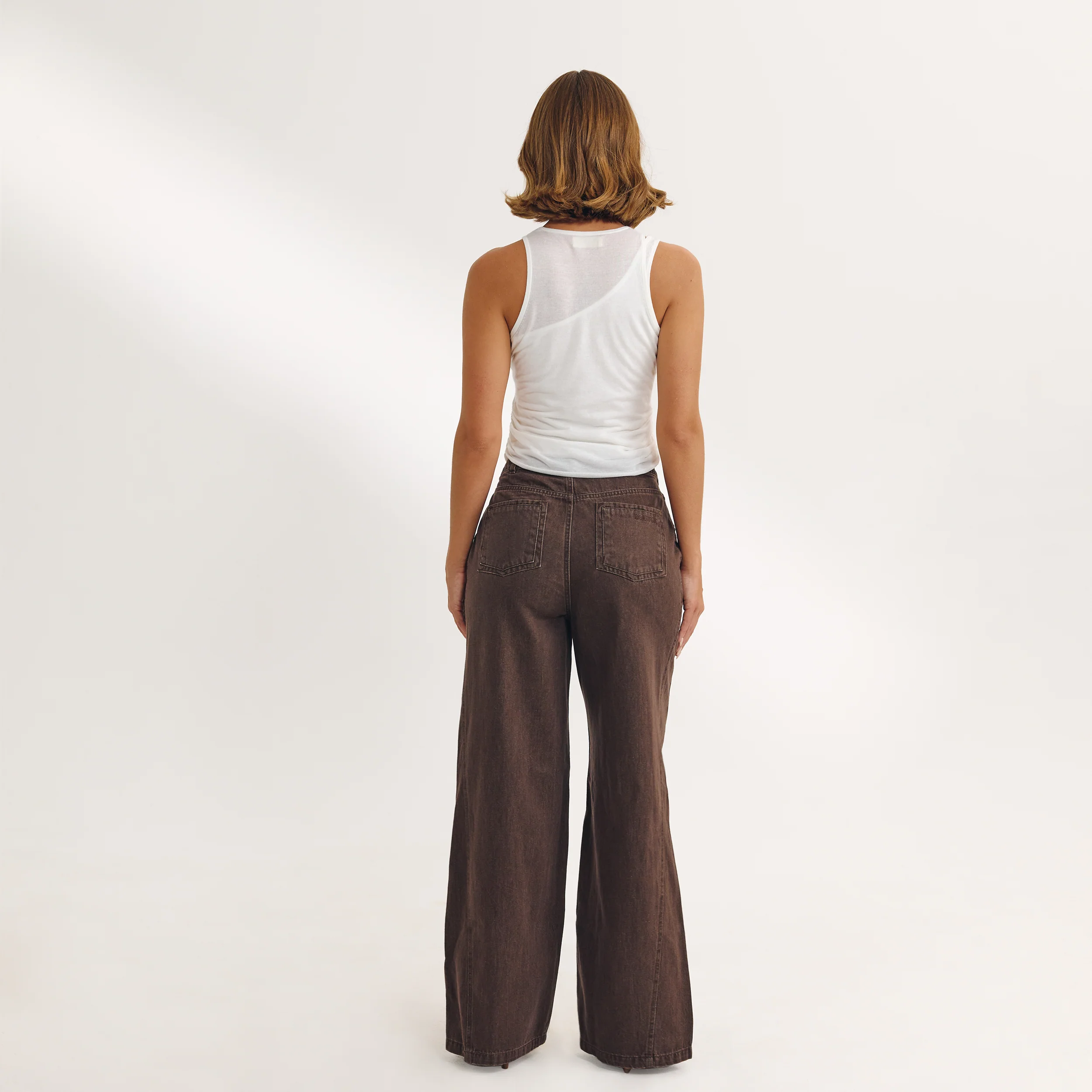 Dipped-Waist Wide-Leg Jeans - Espresso - Image 5