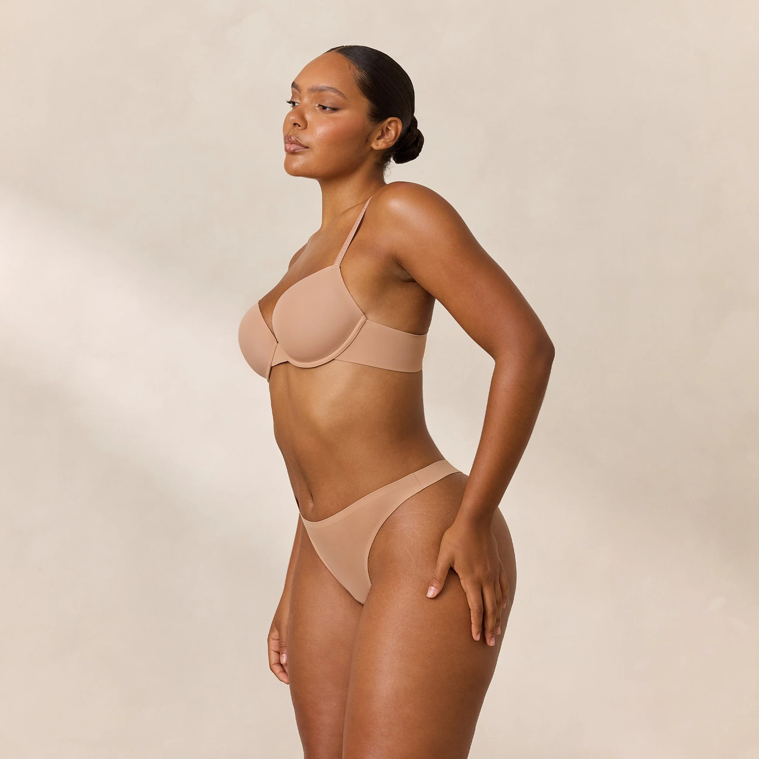 Invisible Form T-Shirt - Honey - Image 5