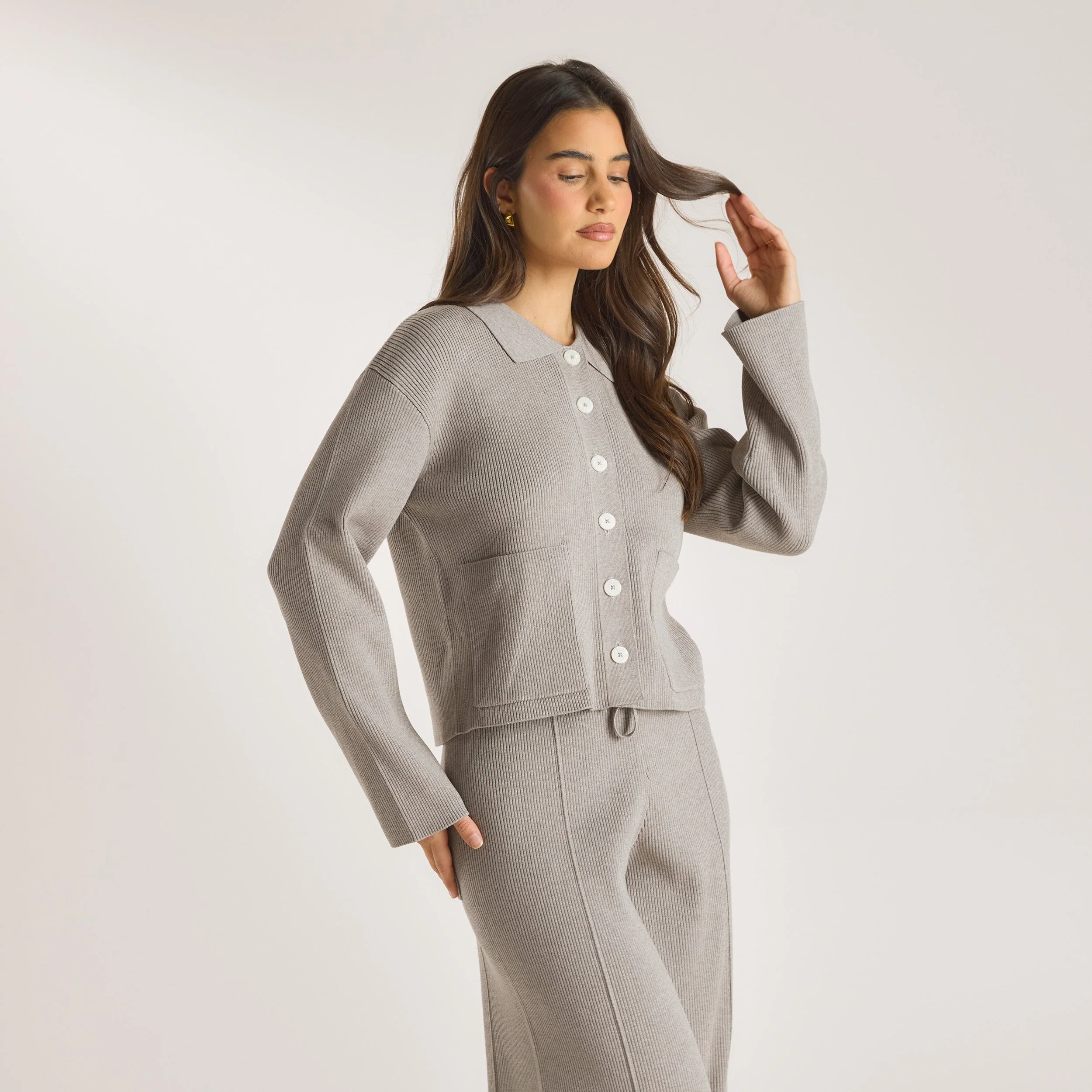 Knitted Oversized Shirt - Warm Grey - Image 5