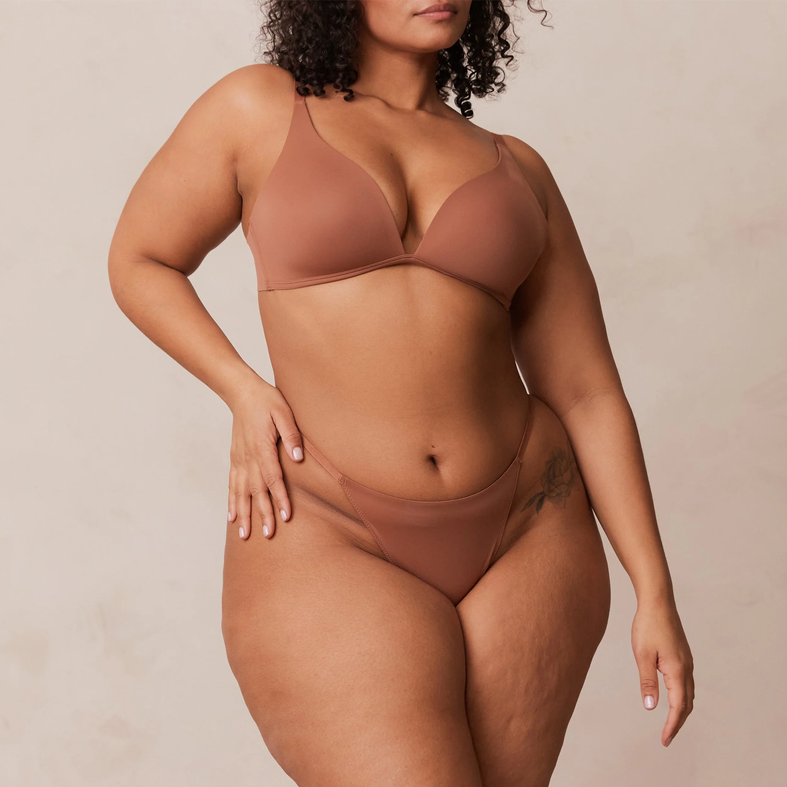Light Non-wire Plunge T-shirt Bra  - Mocha - Image 19