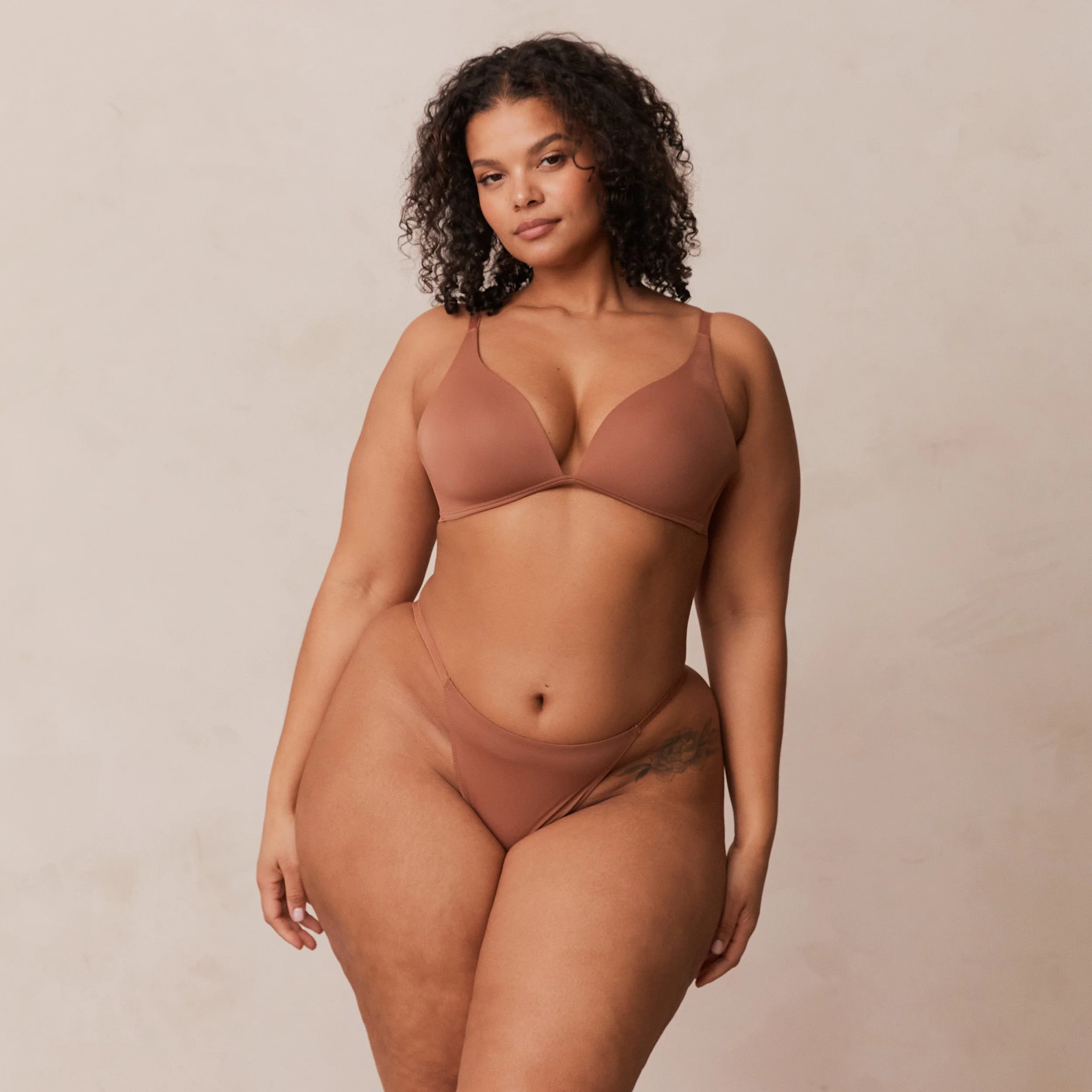 Light Non-wire Plunge T-shirt Bra  - Mocha - Image 21