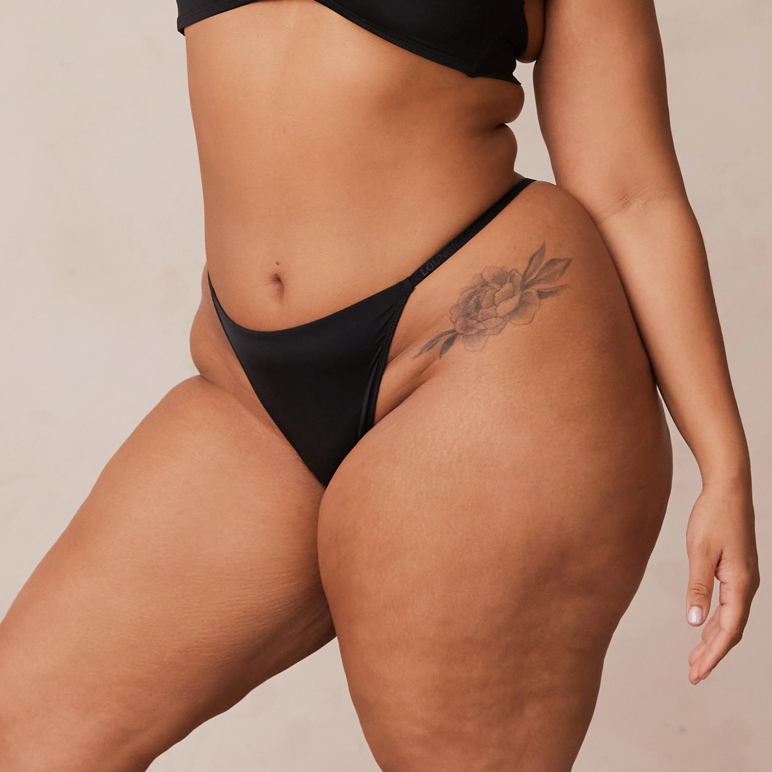 Light Thong - Black - Image 6
