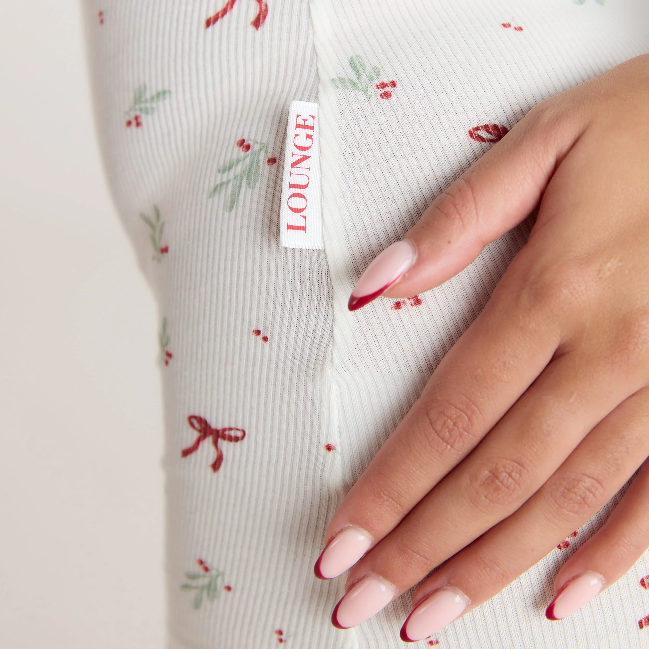 Mistletoe Ribbed Romper - Bow Print - Image 6