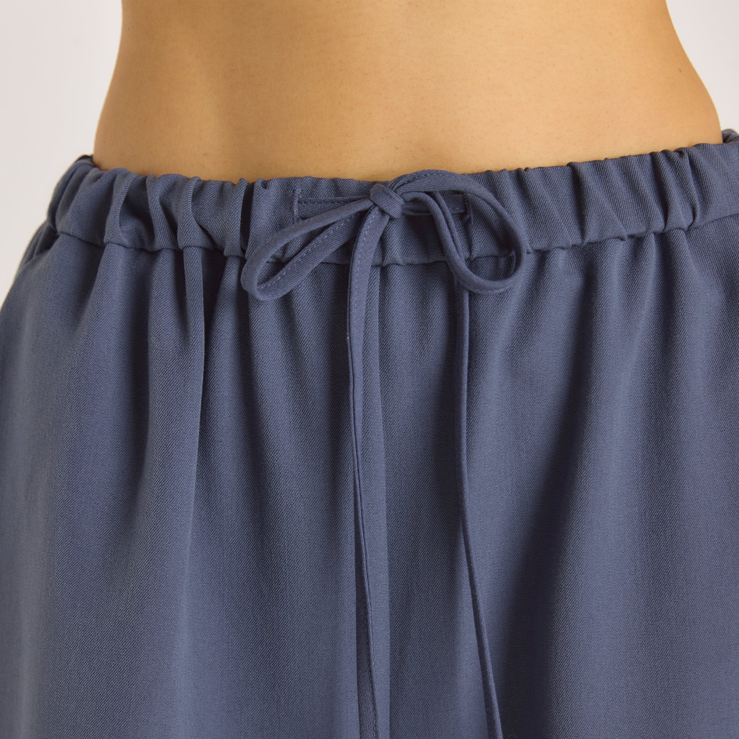 Relaxed-Fit Tailored Pants - Blue - Image 4