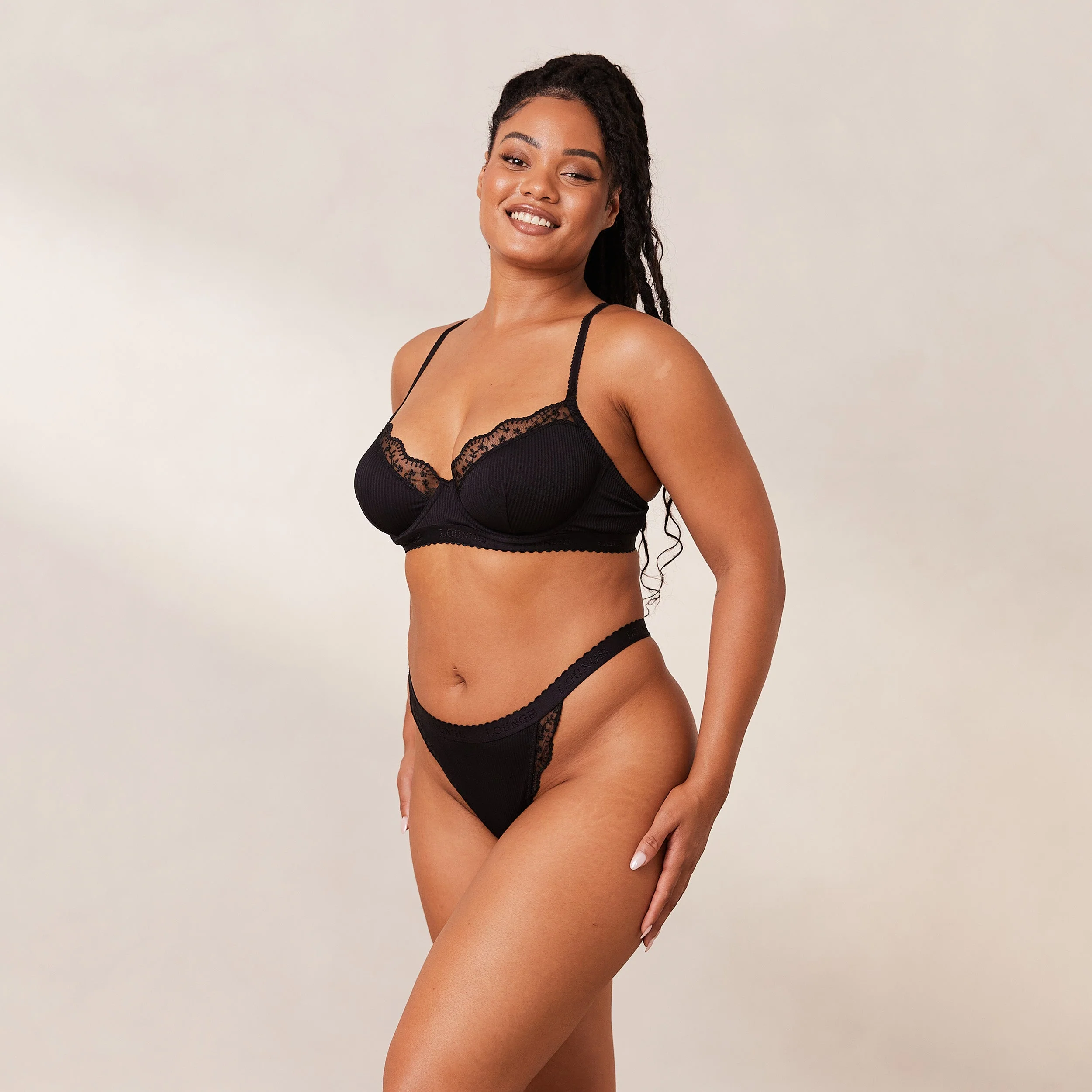 Ribbed Balcony Bra - Black - Image 11