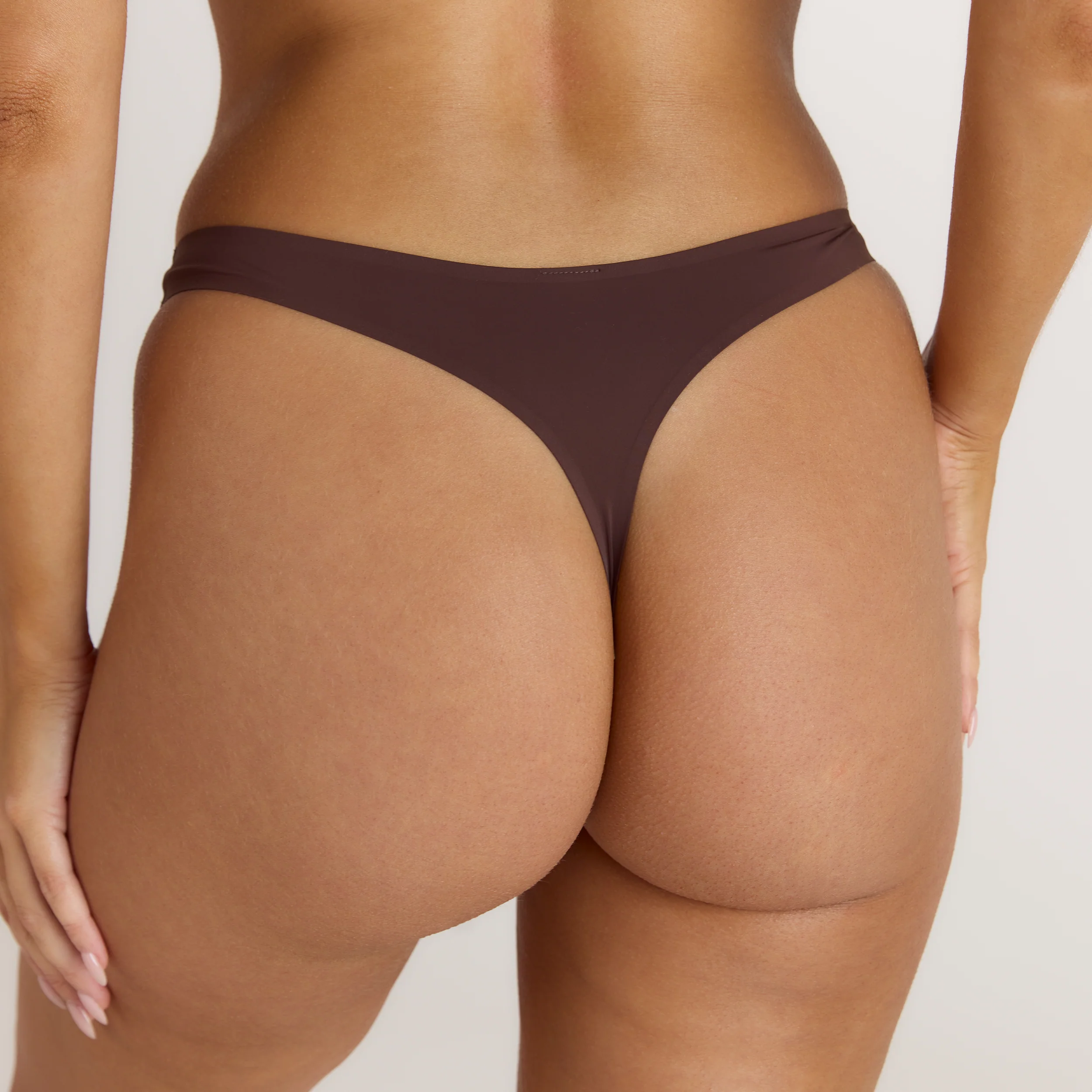 Seamless Thong - Chocolate - Image 3