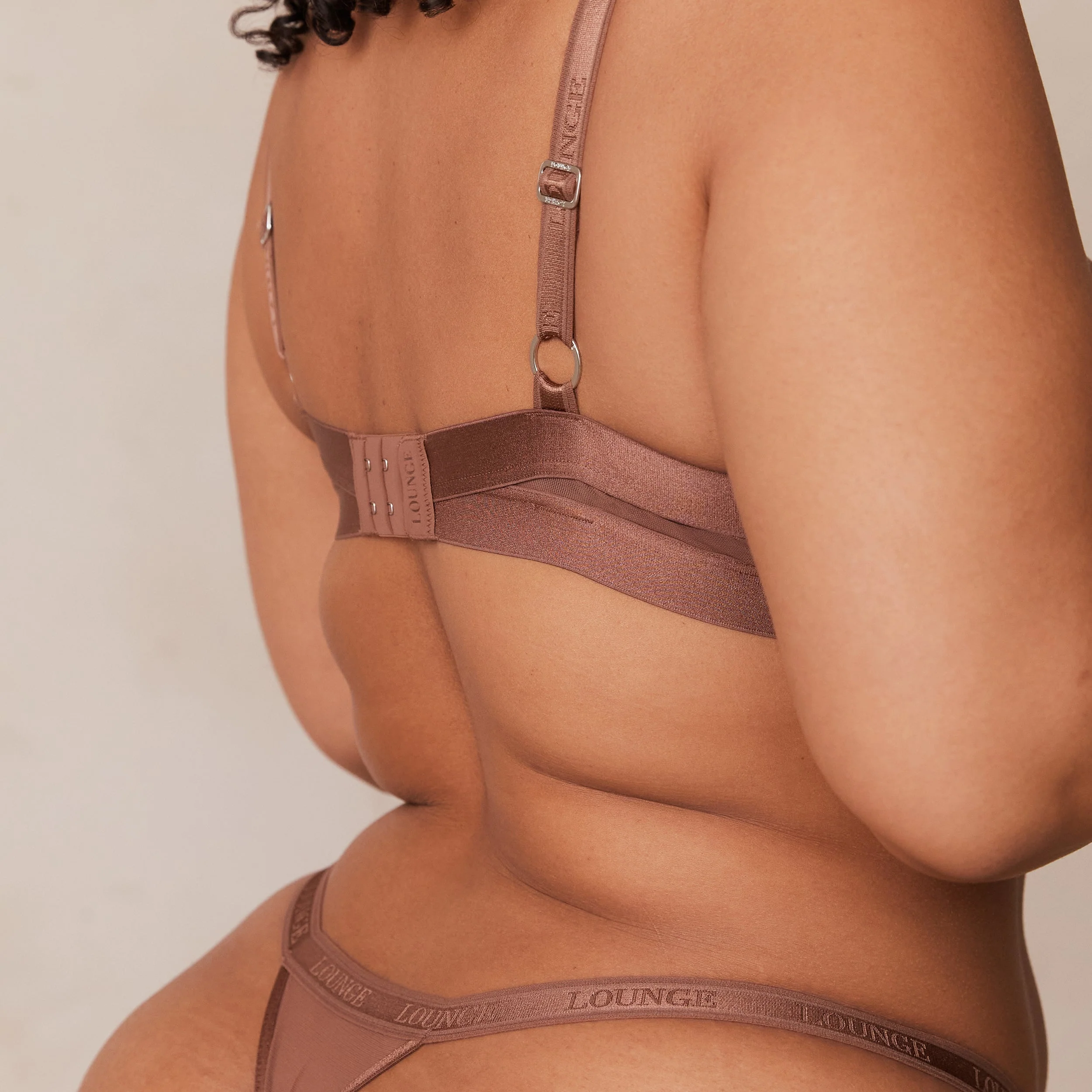 Smooth Mesh T-shirt Bra  - Chestnut - Image 12